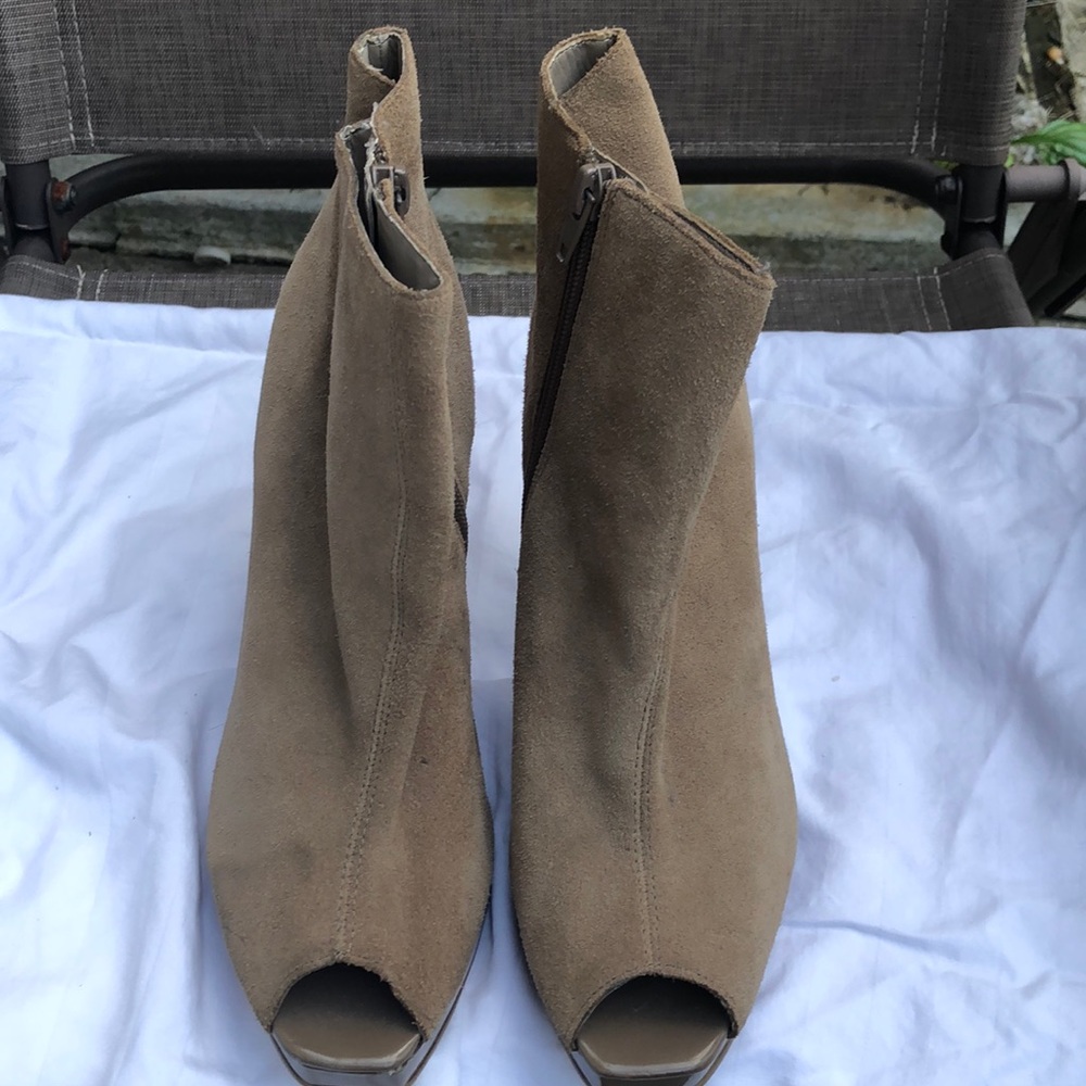 Steve Madden Leather Open Toe Boots